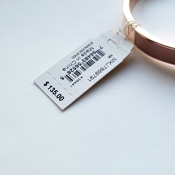 MICHAEL KORS MK Logo Rose Gold Heritage Fulton Bangle Bracelet - Picture 3 of 3